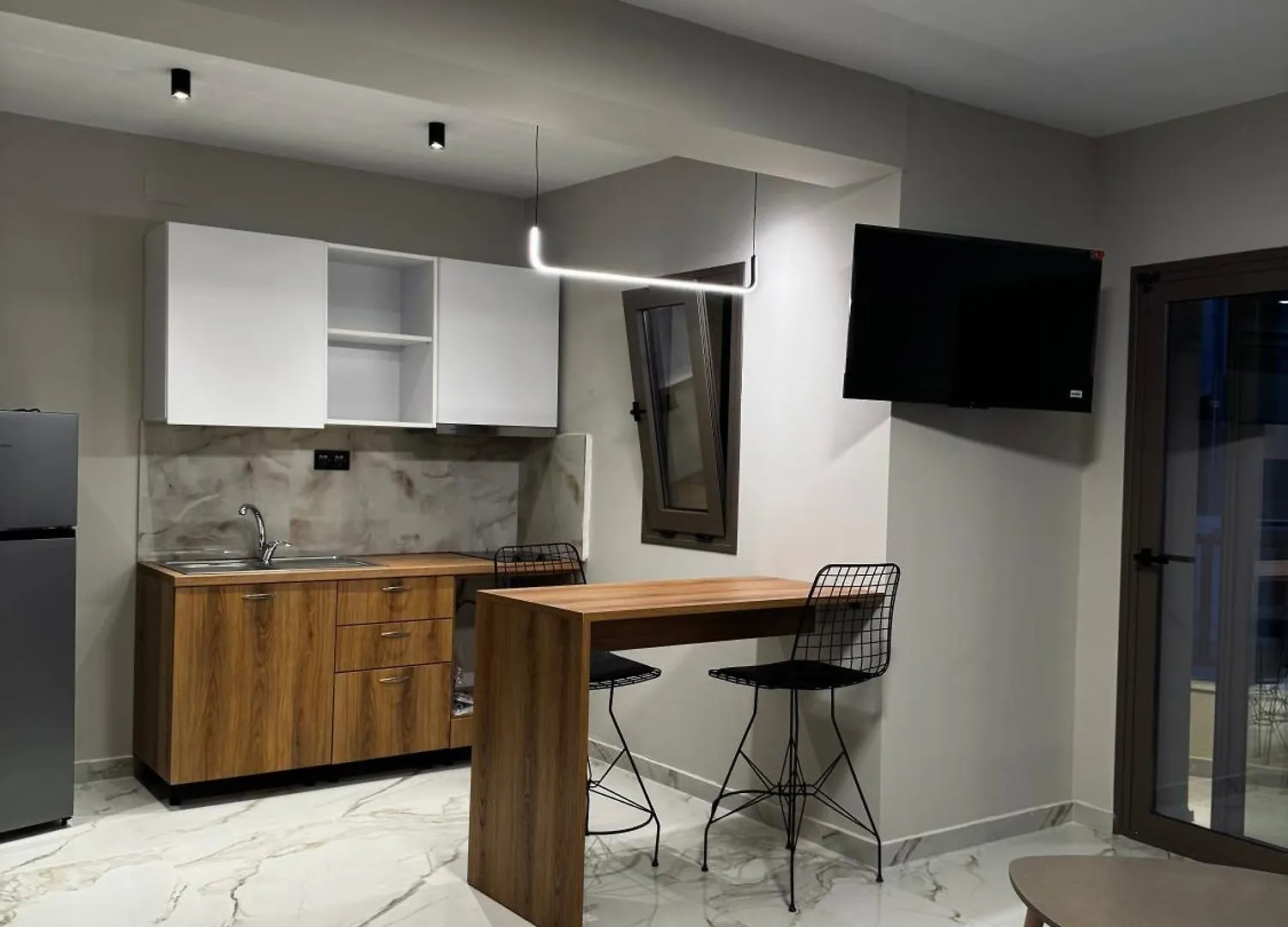 Meraki Hospitality Polychrono Apartment